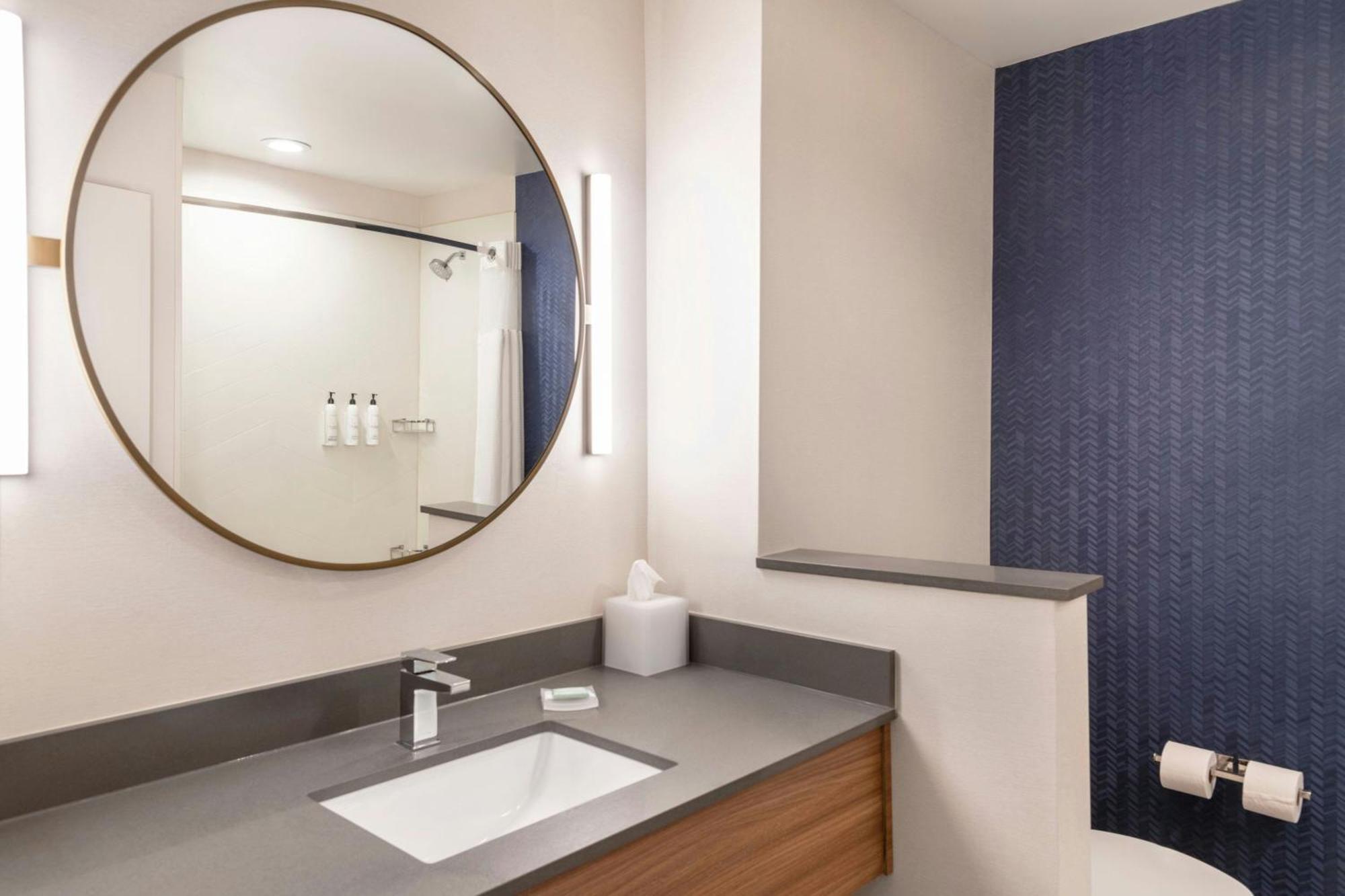 Fairfield By Marriott Inn & Suites Detroit Taylor Exterior foto